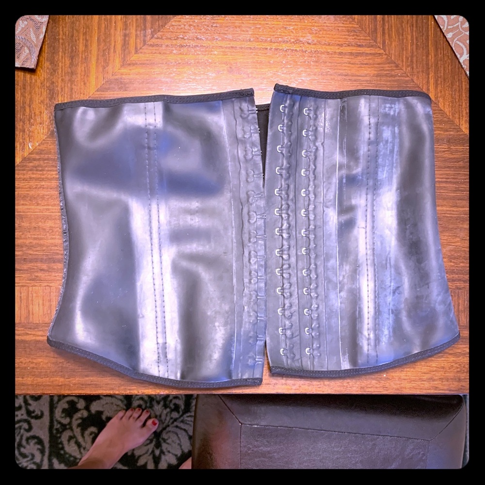 Ann chery waist trainer